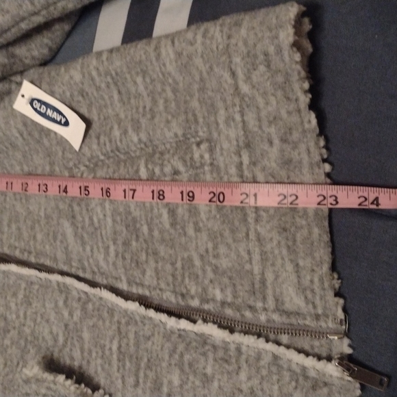 Jacket - Picture 2 of 10